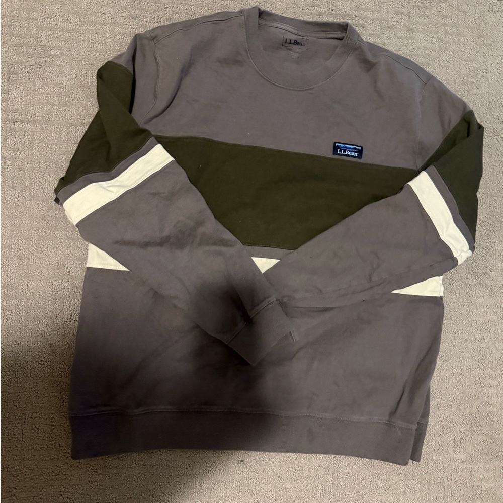 L.L. Bean Men's Olive and Gray Crewneck Sweater